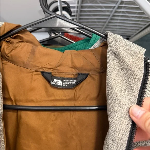 The North Face Jacket - Picture 3 of 4